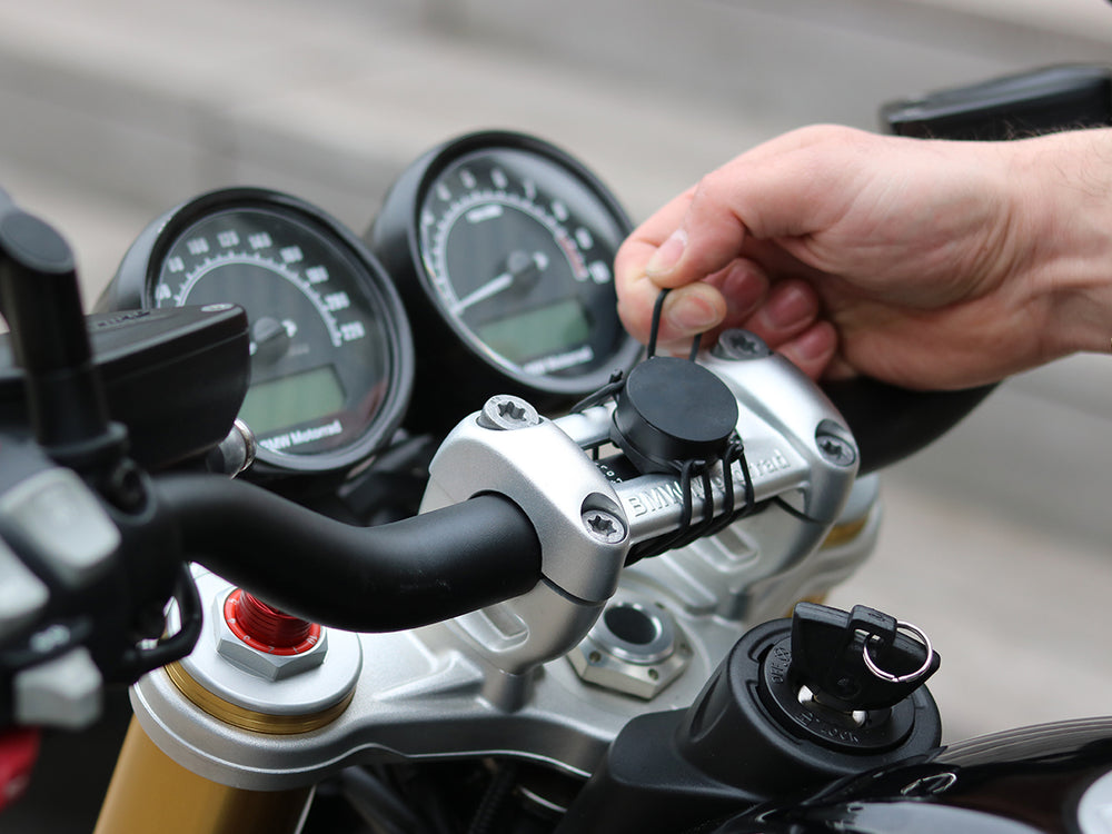 Magnetic smartphone mount for motorcycle handlebar
